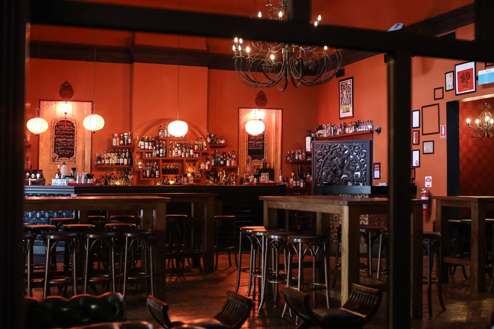 A candlelit upscale lounge at night